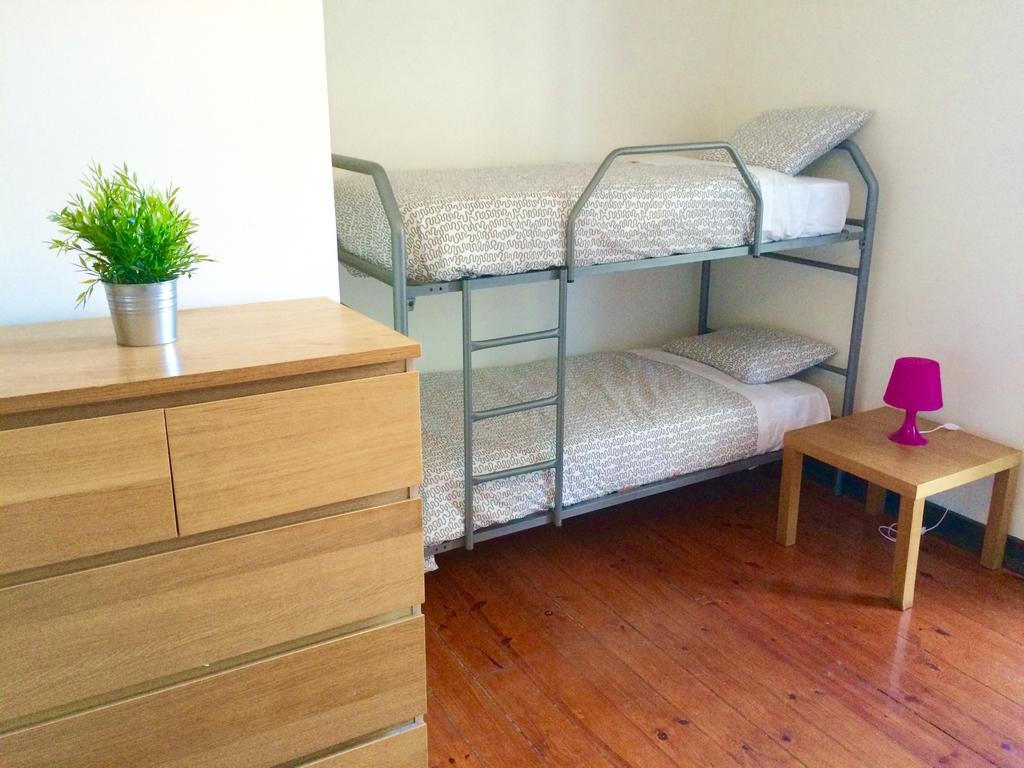The Swallow Hostel Lisboa Chambre photo