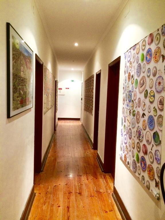 The Swallow Hostel Lisboa Extérieur photo